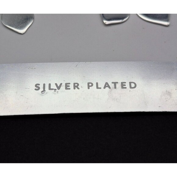 NWT Essentials by Macy's Silver Plated 1.5" Flower Floral Statement Earrings - Picture 4 of 5